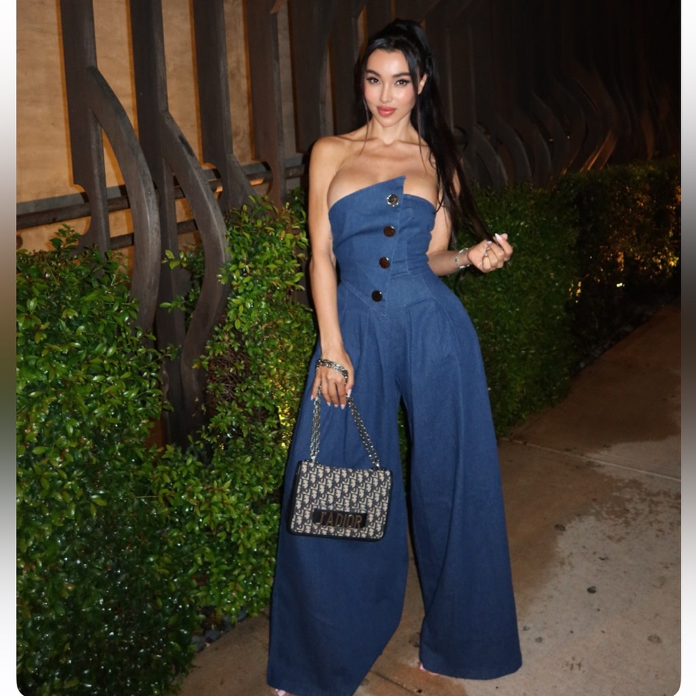 Stylish Blue Strapless Jumpsuit